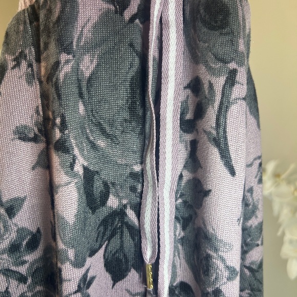 Honeydew Intimates Lavender and Black Floral Pajama Set - Picture 7 of 8